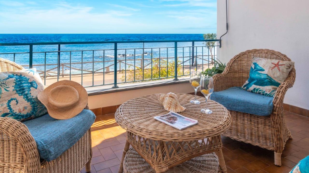 شقة Welcomely - Terrace By The Sea - Cala Gonone دورغالي المظهر الخارجي الصورة